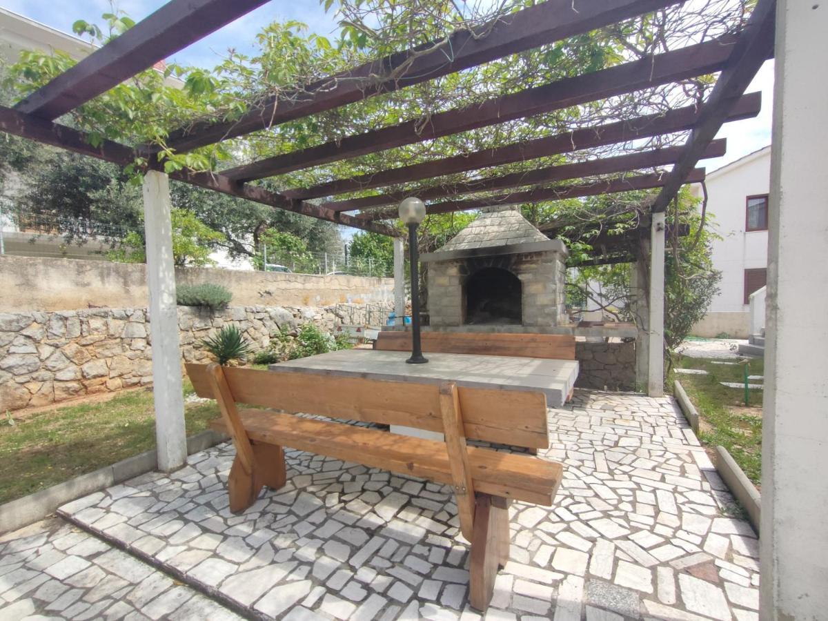 Apartment Alafetic Крк Экстерьер фото